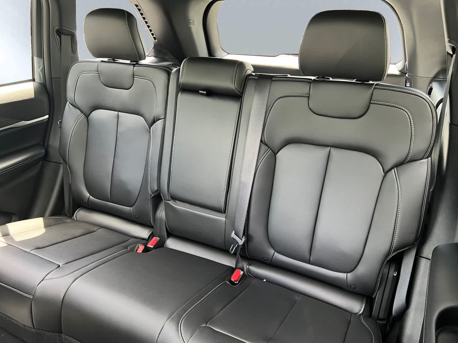 new 2025 Jeep Grand Cherokee car, priced at $50,735