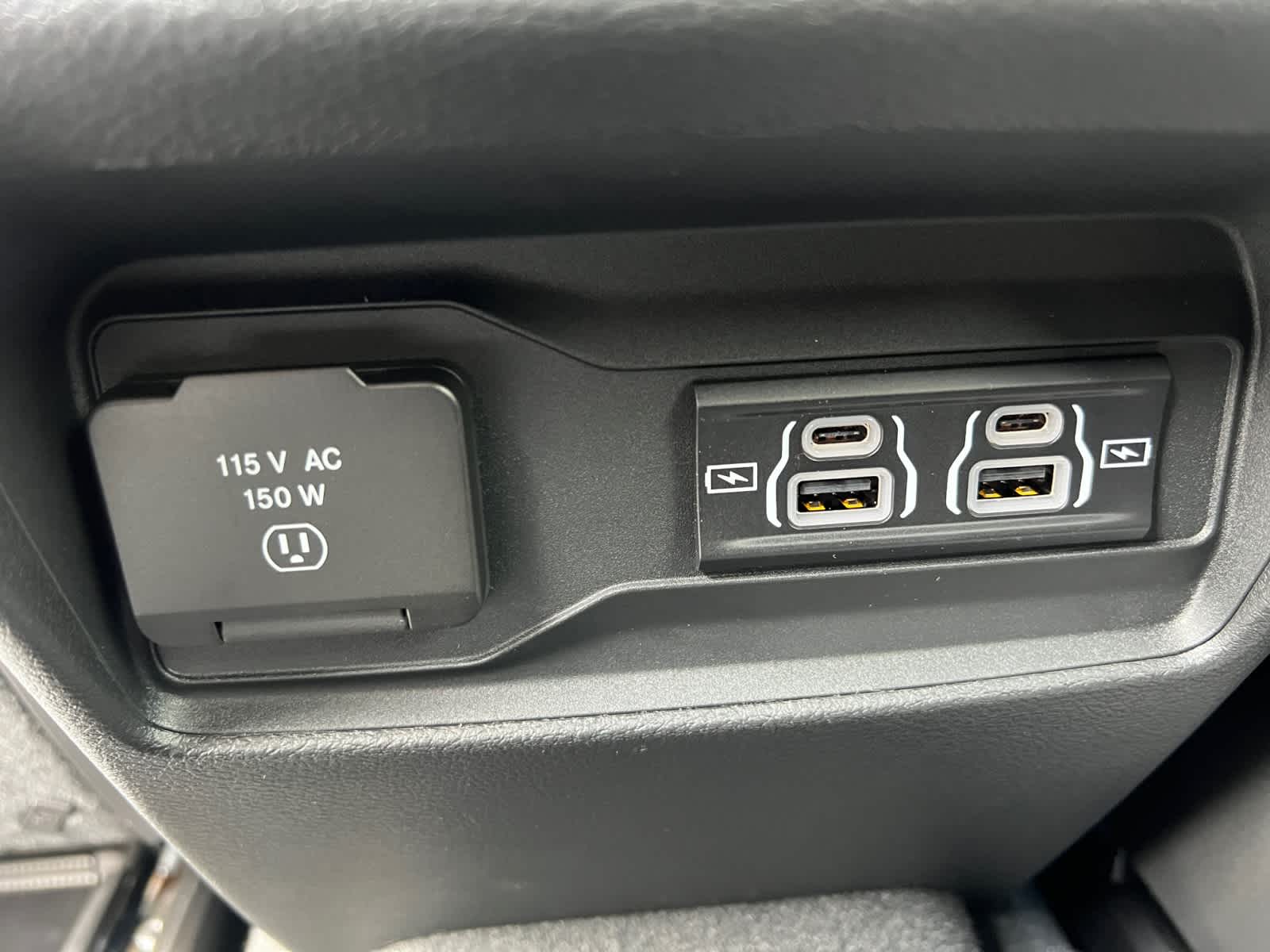 new 2025 Jeep Grand Cherokee car, priced at $50,265