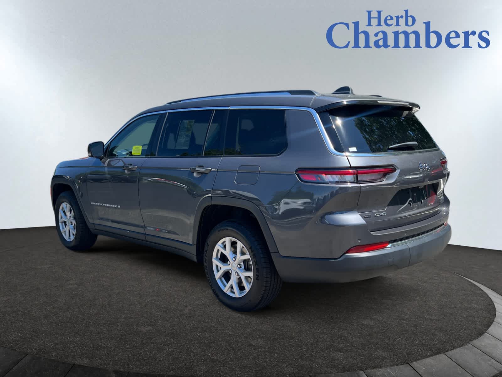 used 2021 Jeep Grand Cherokee L car, priced at $30,998