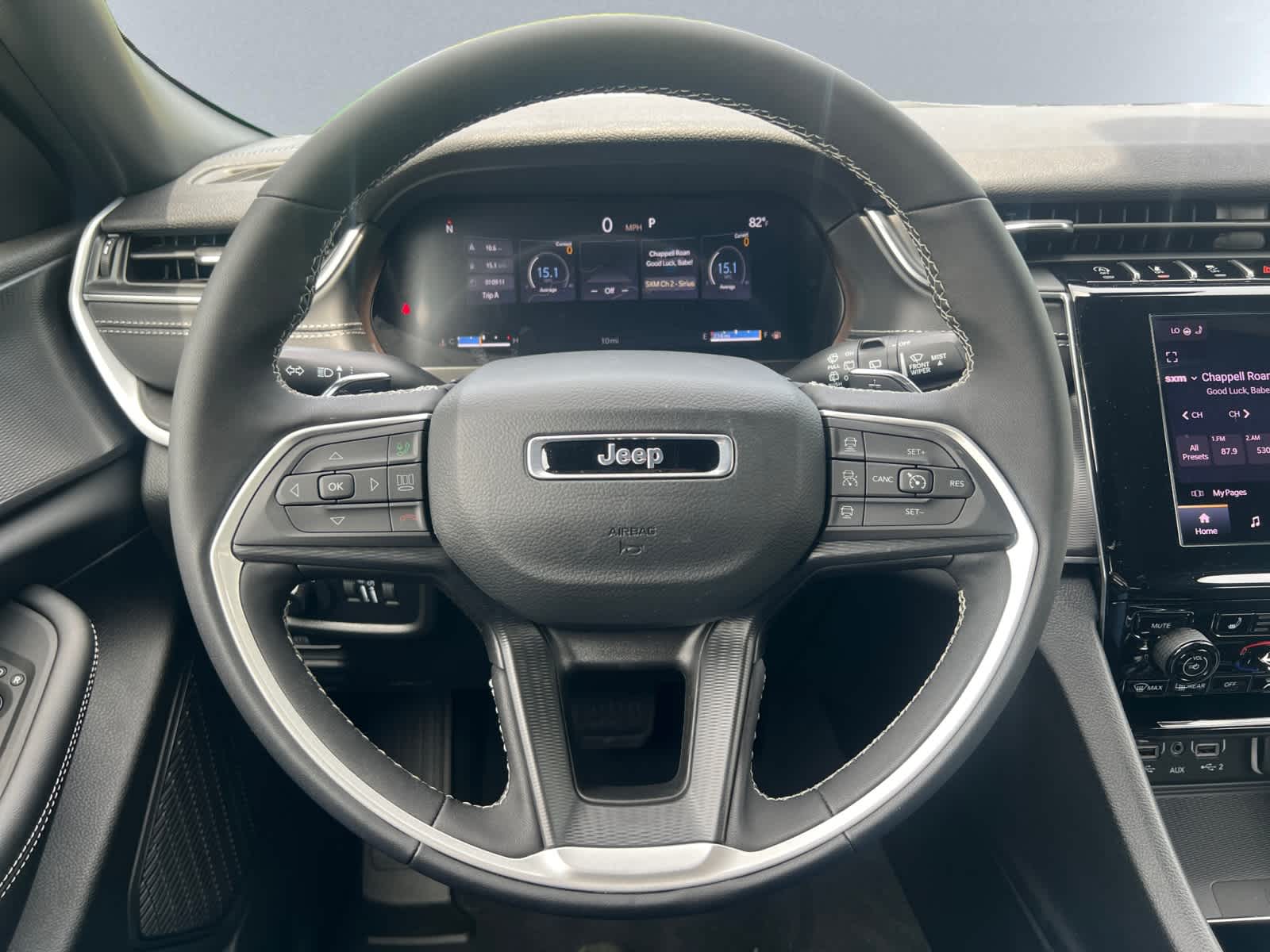 new 2025 Jeep Grand Cherokee car, priced at $44,230