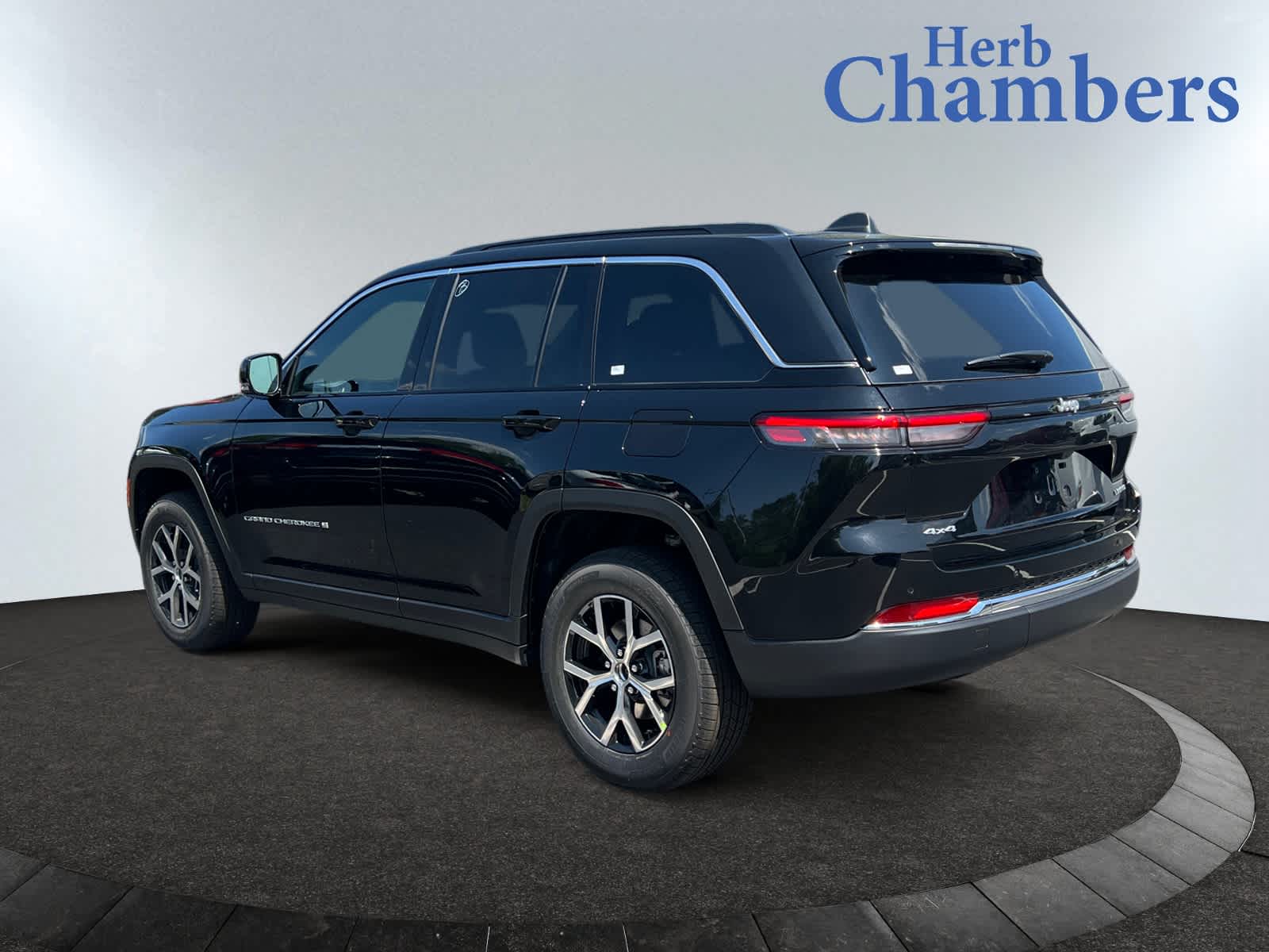 new 2025 Jeep Grand Cherokee car, priced at $49,005