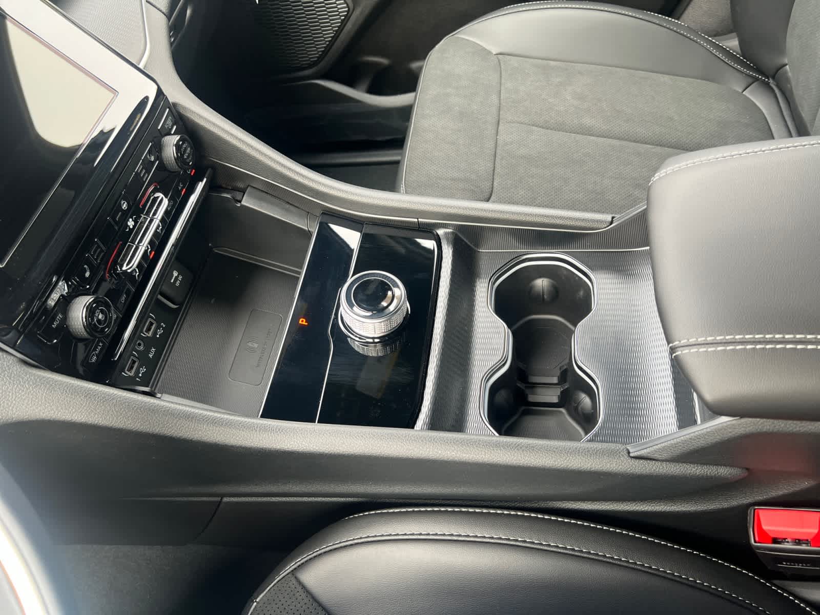 new 2025 Jeep Grand Cherokee car, priced at $49,725