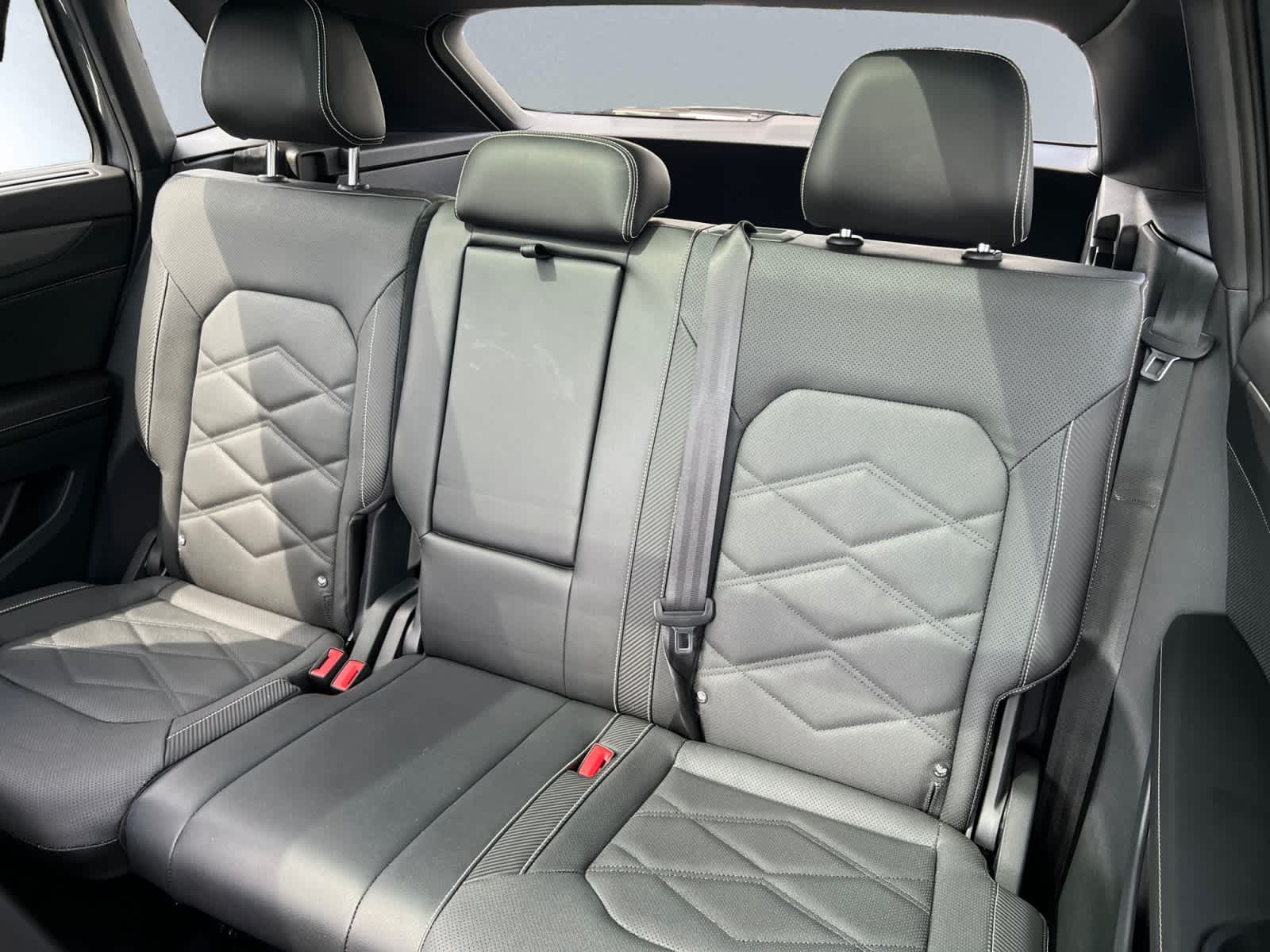 used 2024 Volkswagen Atlas Cross Sport car, priced at $36,998