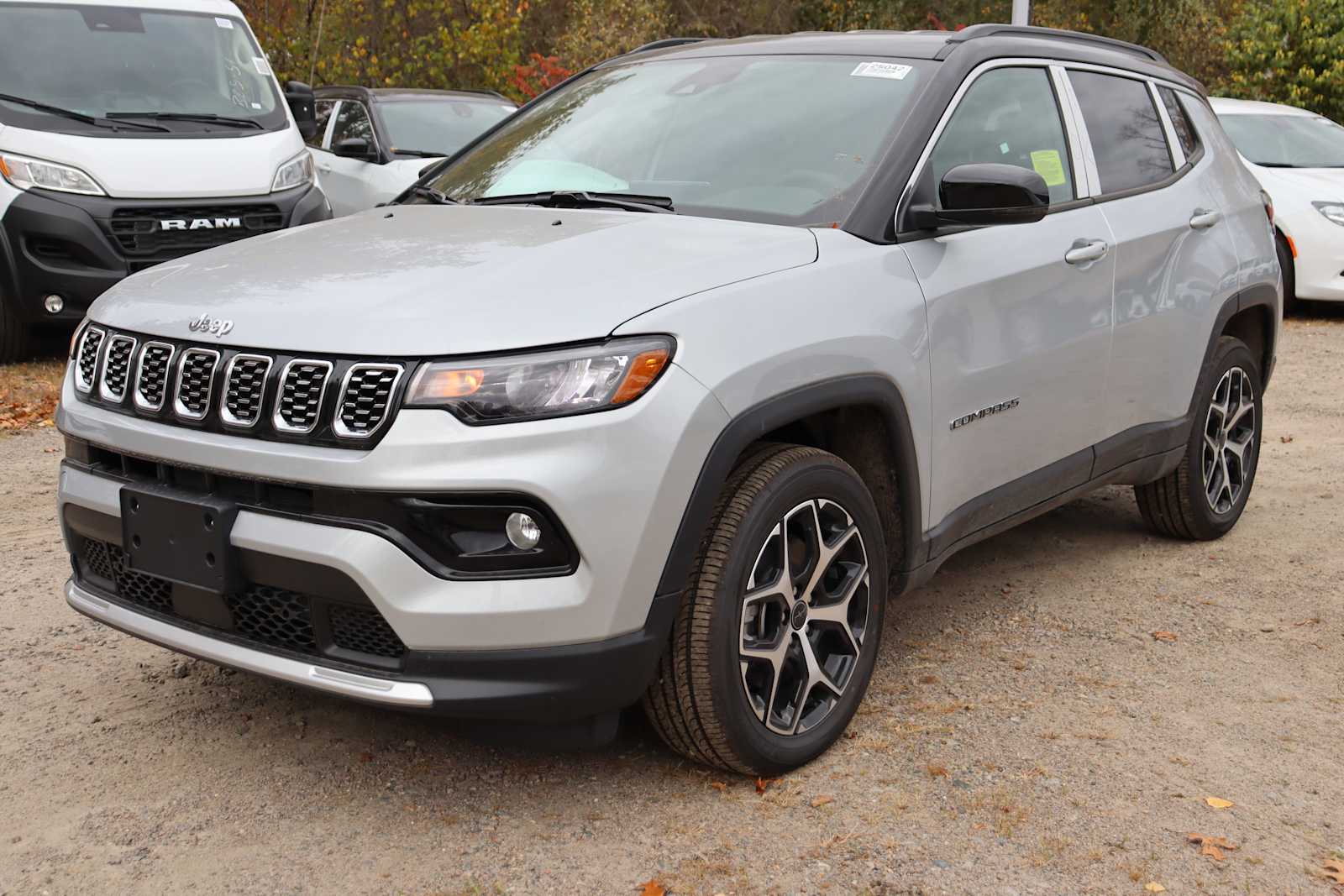 new 2025 Jeep Compass car, priced at $32,584