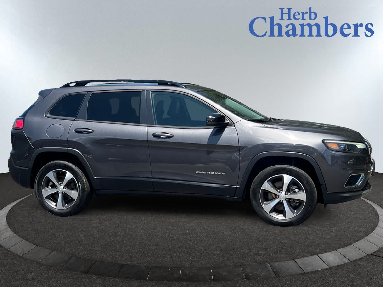 used 2022 Jeep Cherokee car, priced at $28,998