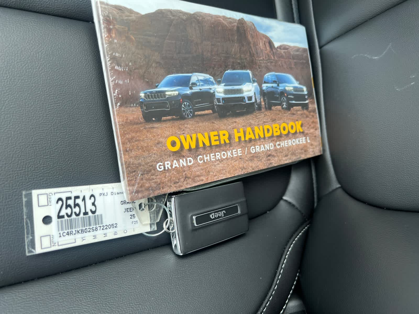 new 2025 Jeep Grand Cherokee car, priced at $50,860