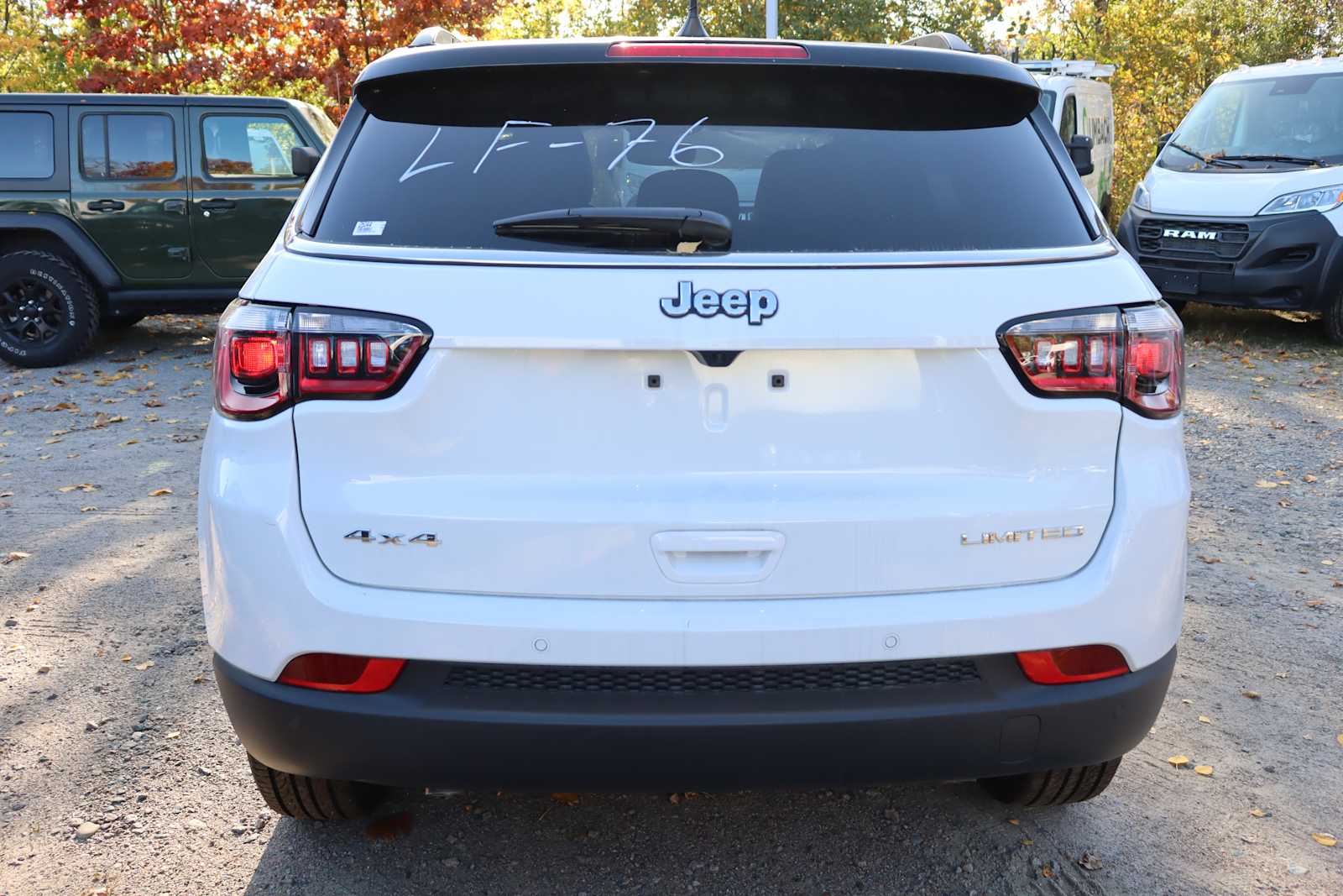 new 2025 Jeep Compass car, priced at $31,989