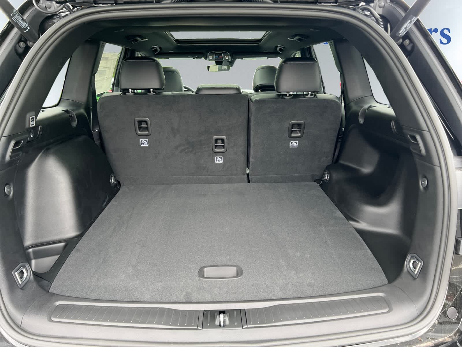 new 2025 Jeep Grand Cherokee car, priced at $50,010