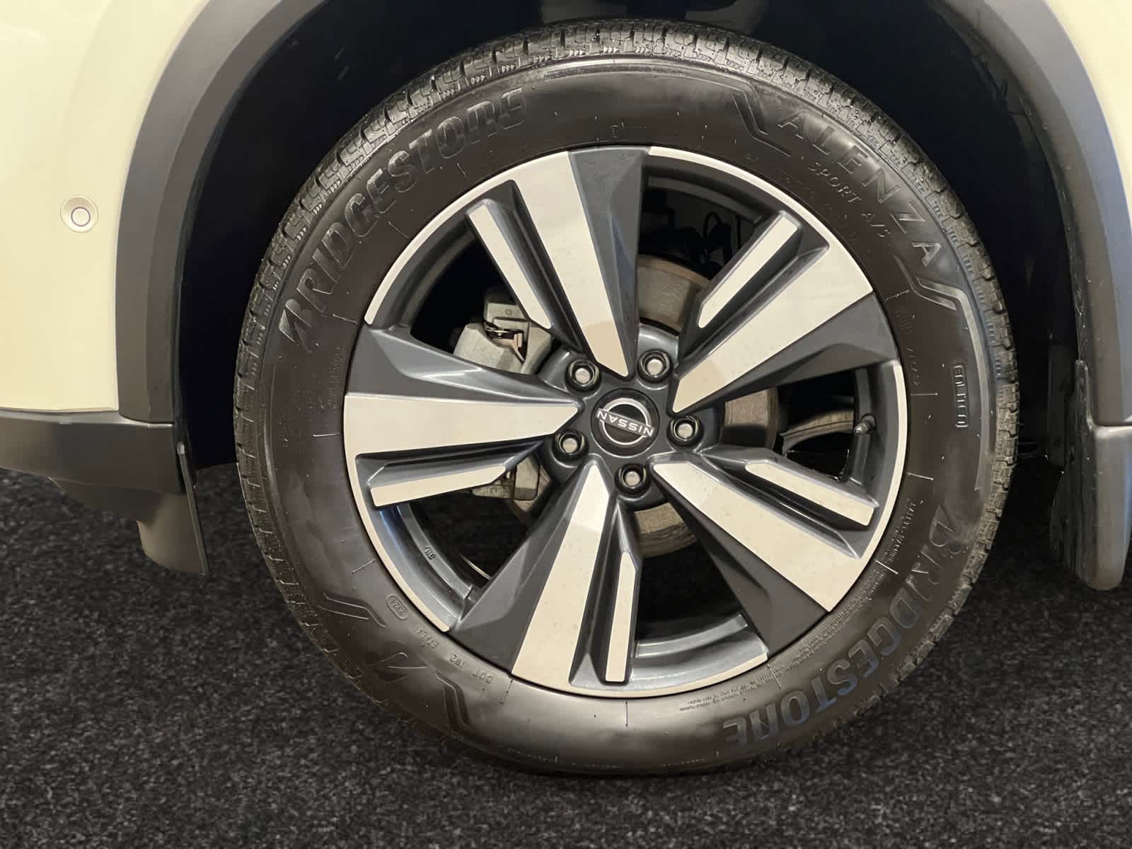 used 2023 Nissan Rogue car, priced at $30,998