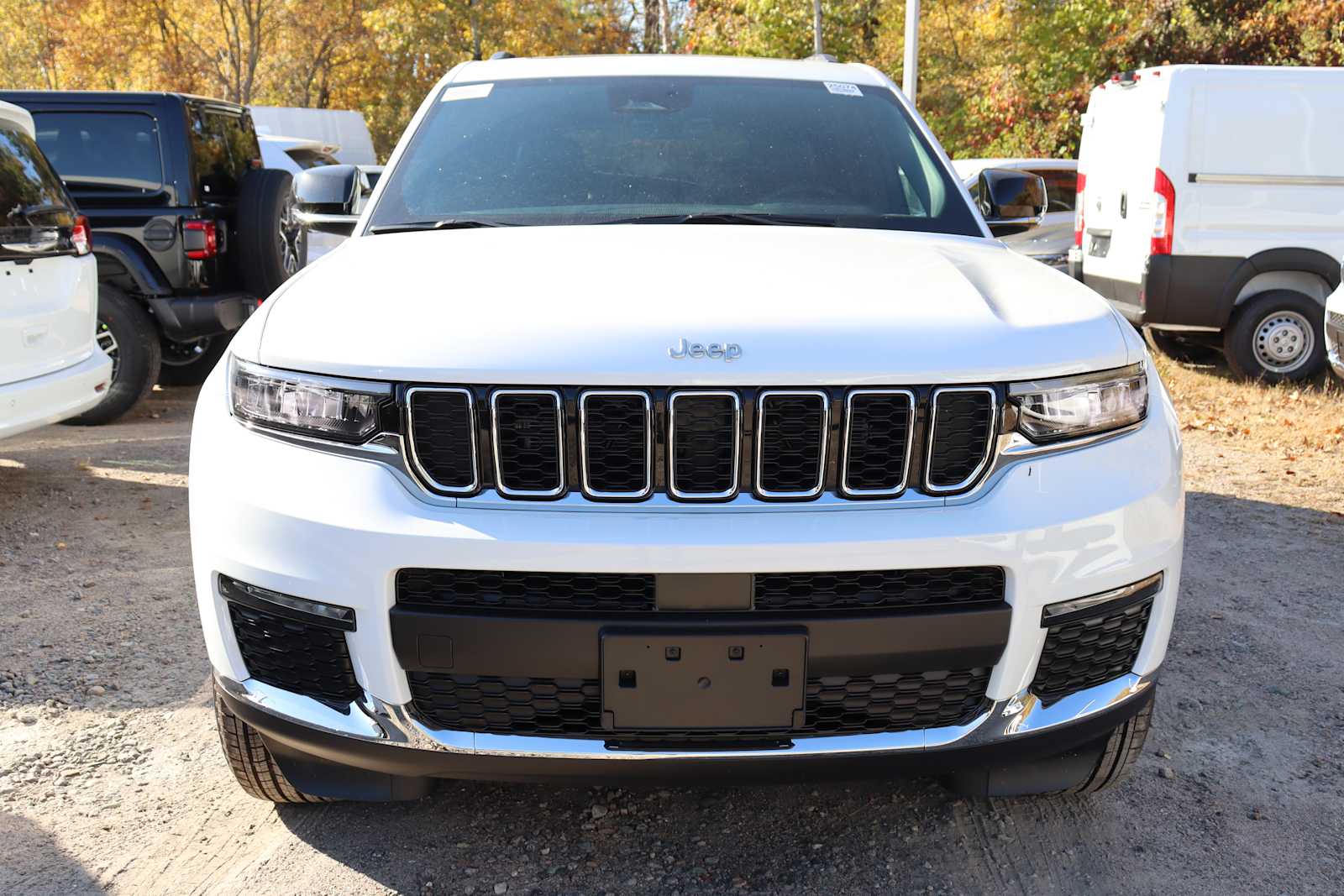 new 2025 Jeep Grand Cherokee car, priced at $48,364