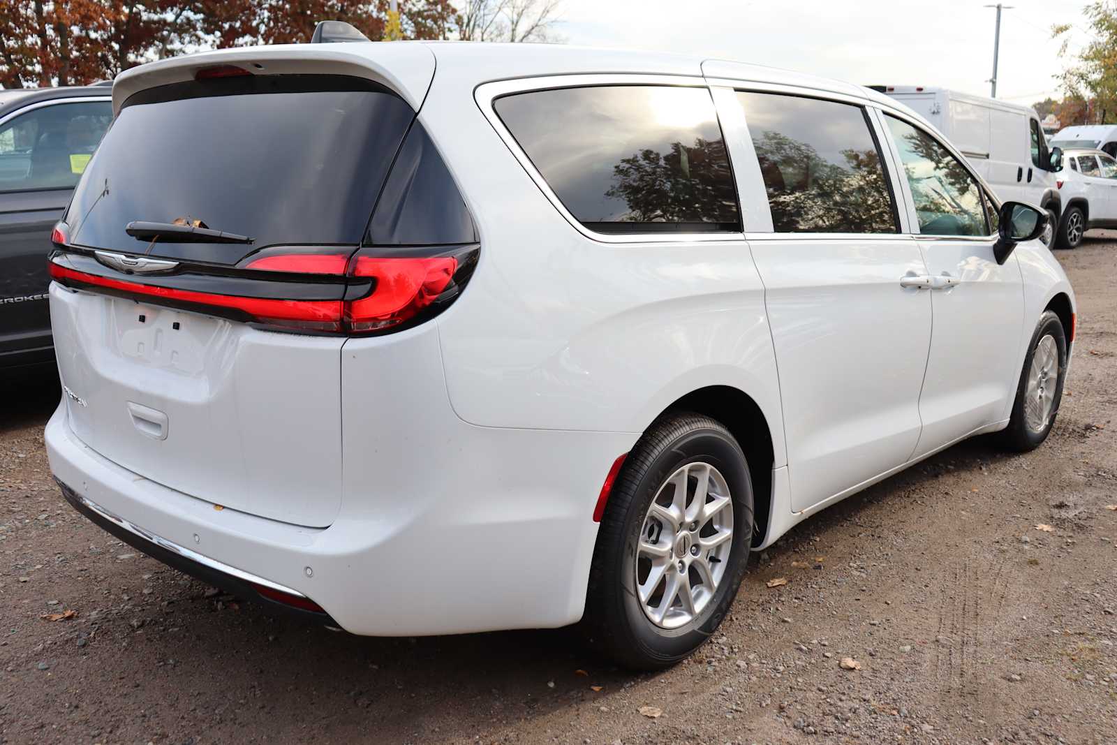 new 2024 Chrysler Pacifica car, priced at $43,500