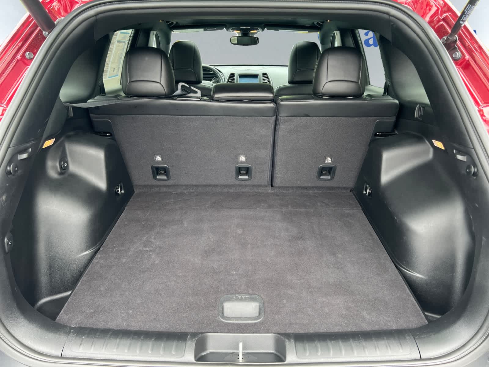used 2021 Jeep Cherokee car, priced at $24,998