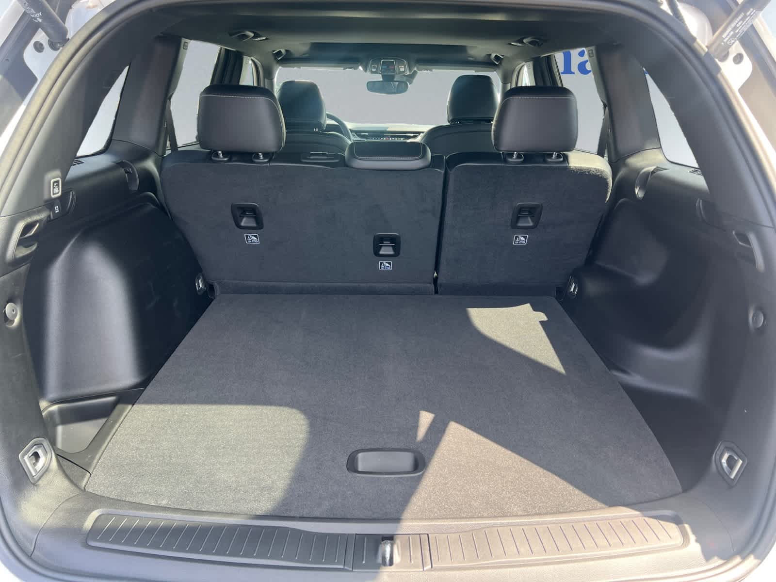 new 2024 Jeep Grand Cherokee car, priced at $39,995