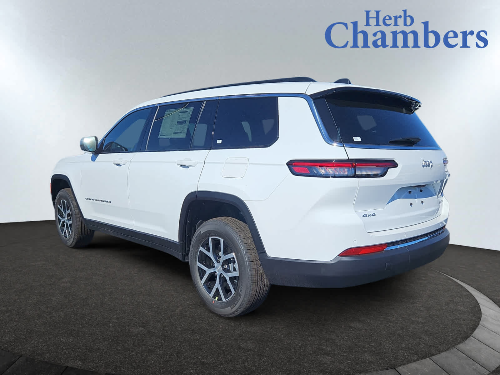 new 2025 Jeep Grand Cherokee car, priced at $48,364