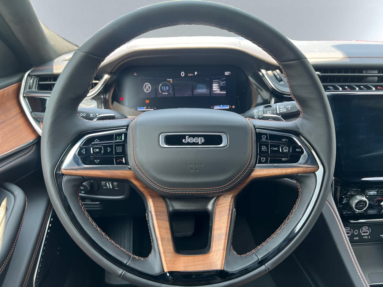 new 2025 Jeep Grand Cherokee car, priced at $66,535
