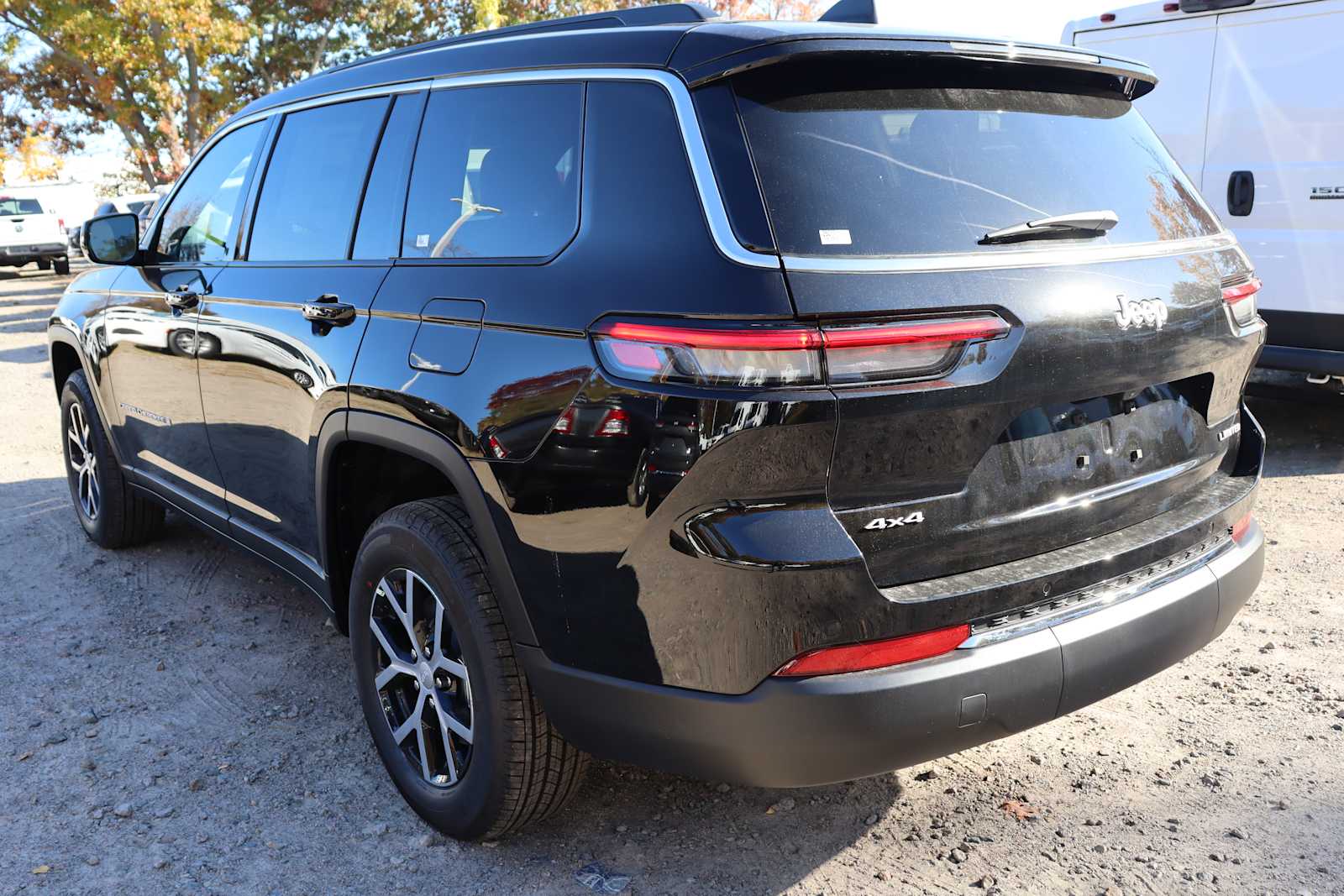 new 2025 Jeep Grand Cherokee car, priced at $48,959