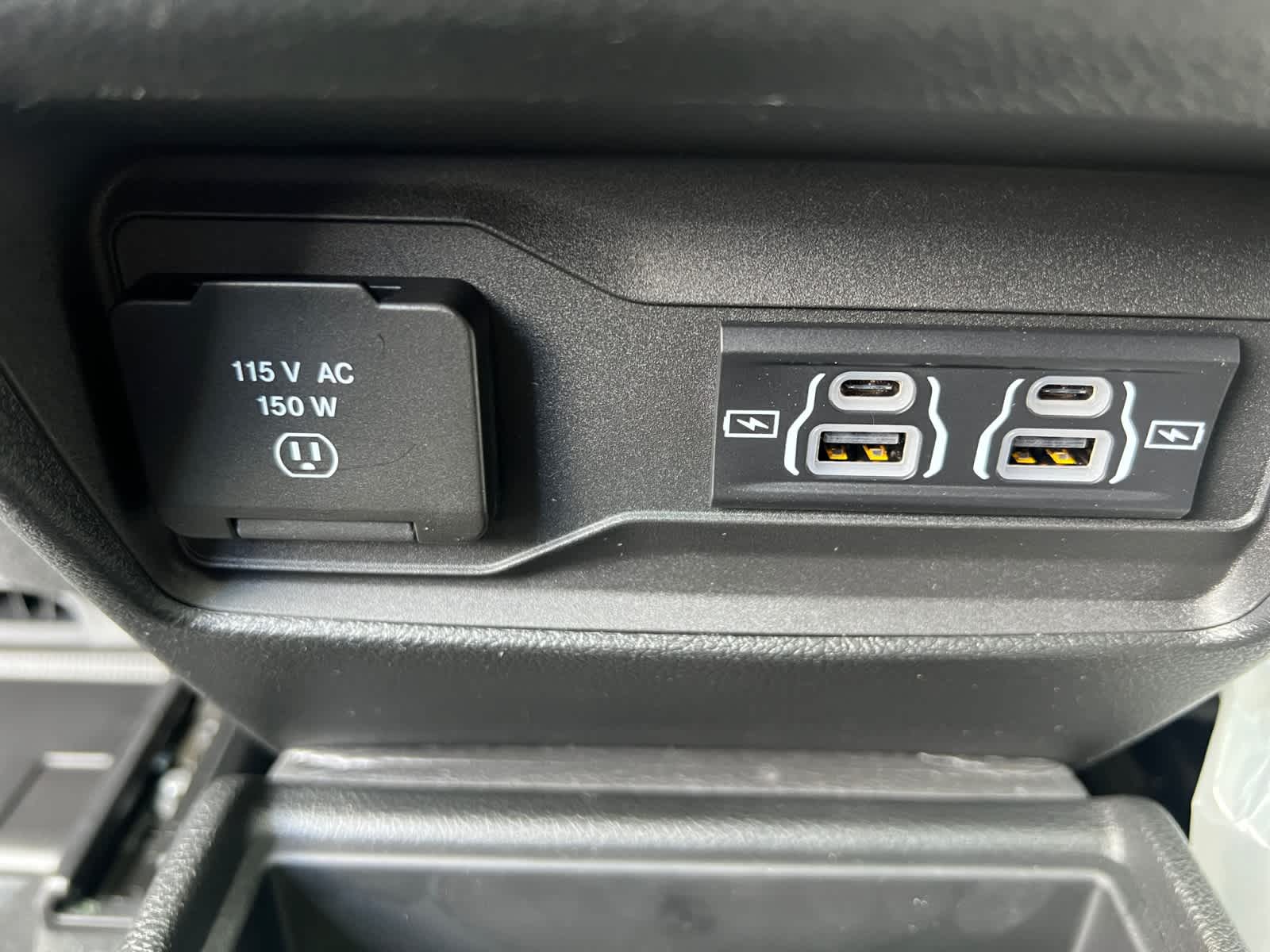 new 2025 Jeep Grand Cherokee car, priced at $50,010