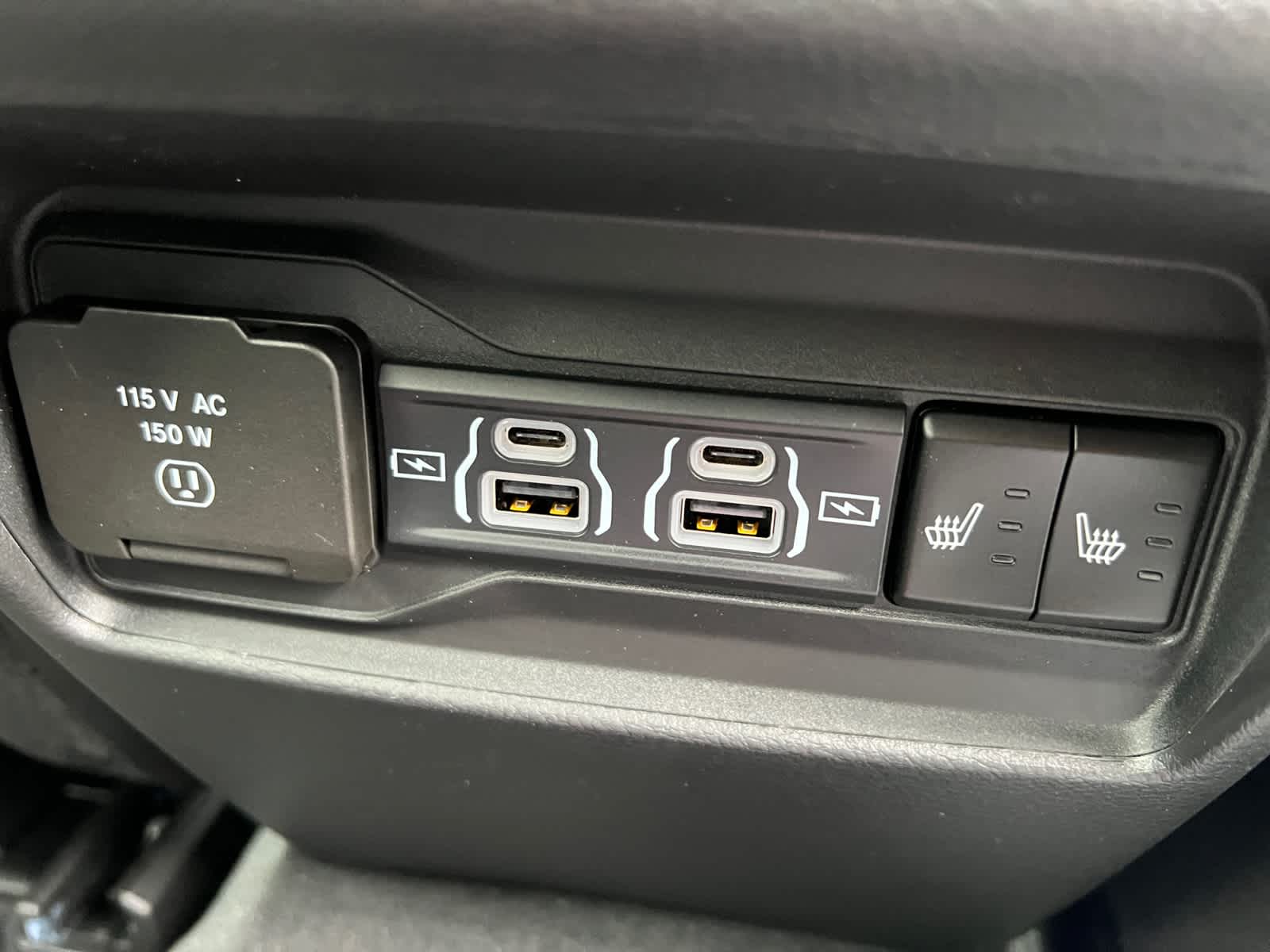 new 2025 Jeep Grand Cherokee car, priced at $50,935