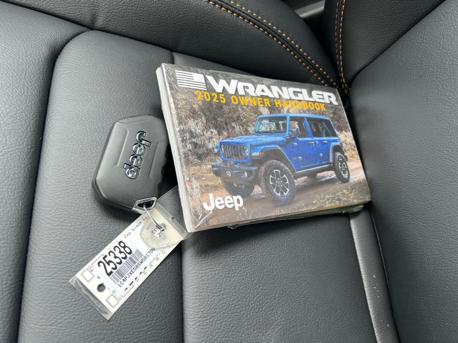 new 2025 Jeep Wrangler car, priced at $59,775