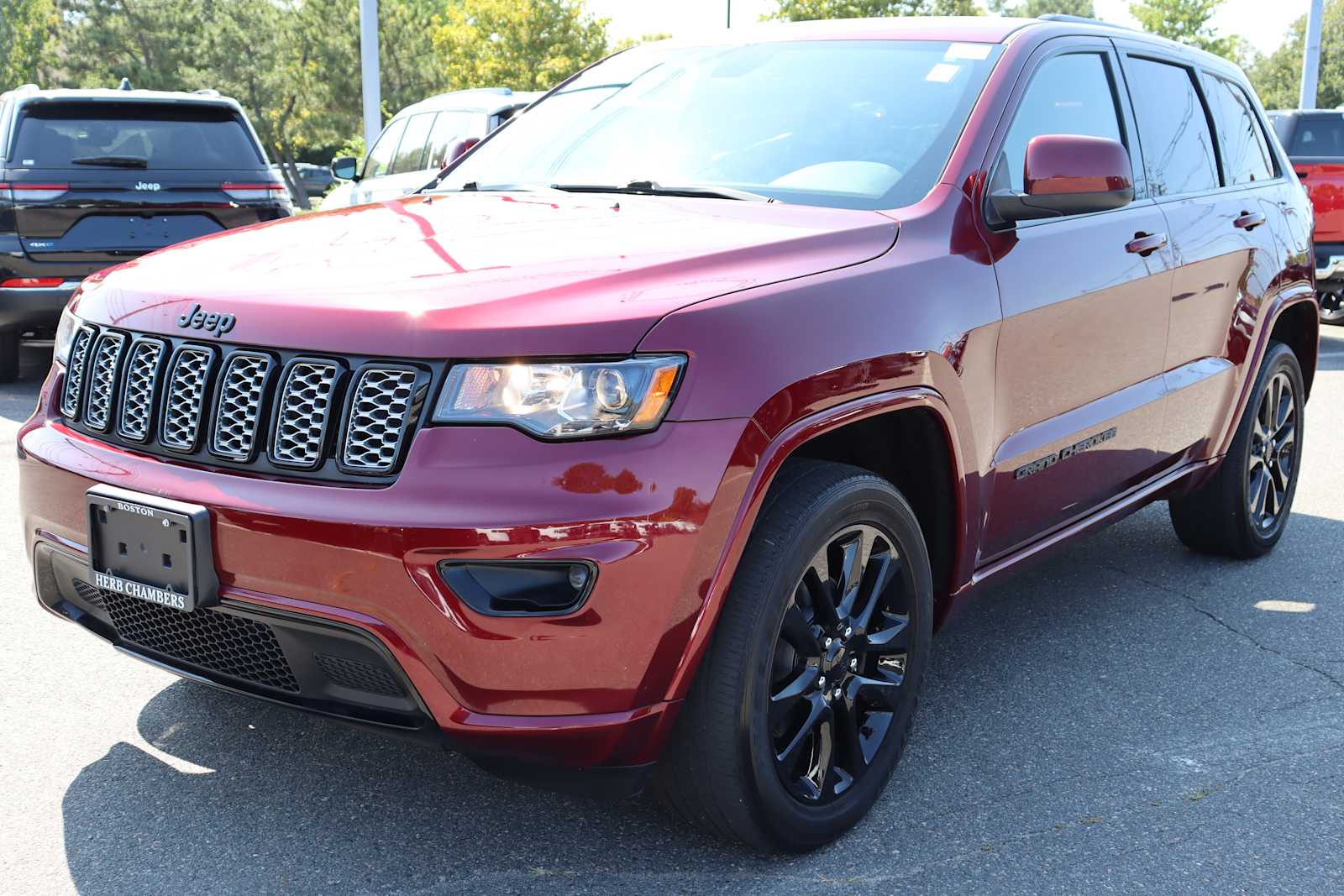 used 2019 Jeep Grand Cherokee car, priced at $22,998