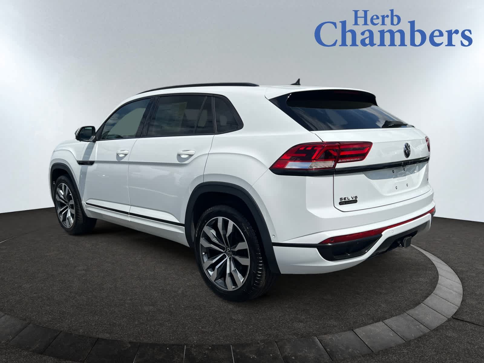 used 2020 Volkswagen Atlas Cross Sport car, priced at $24,998
