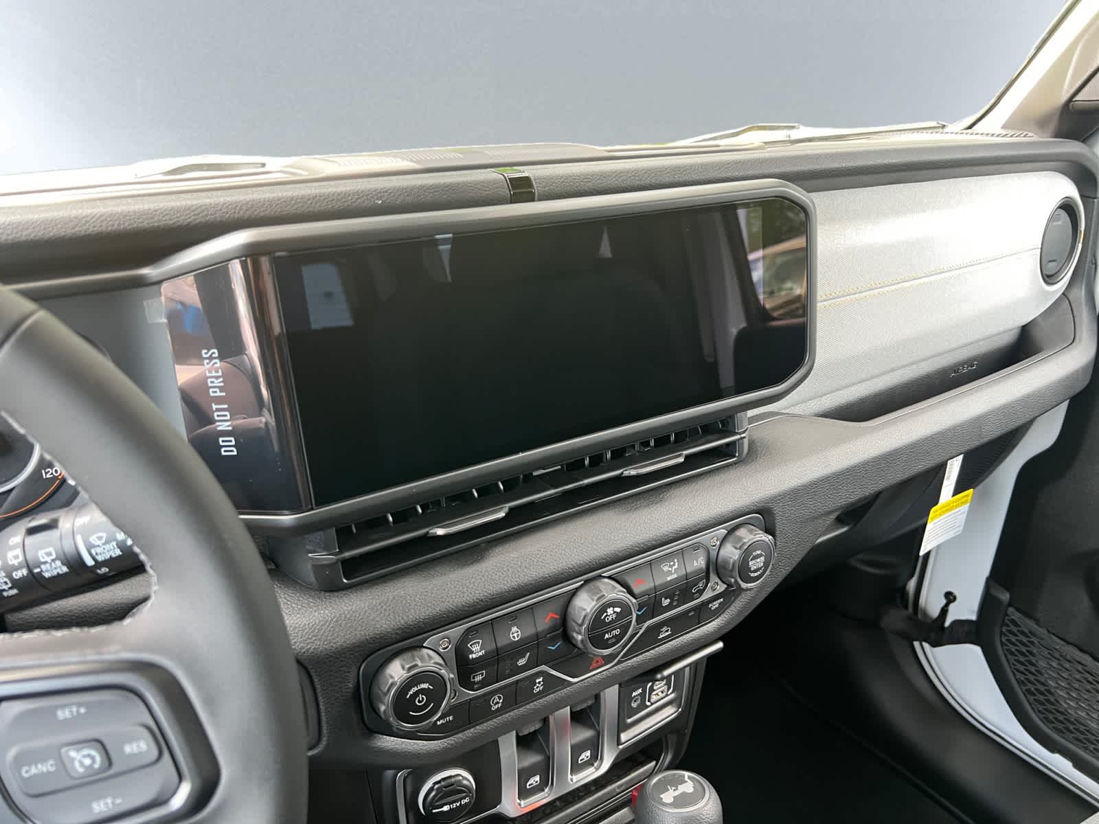 new 2025 Jeep Wrangler car, priced at $44,150