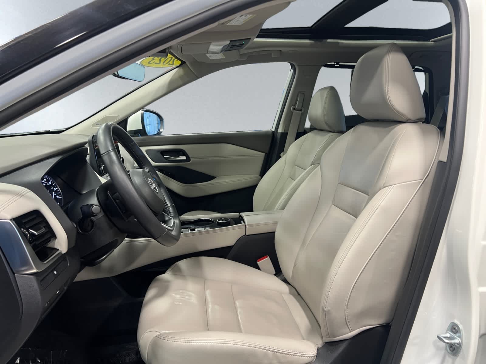 used 2023 Nissan Rogue car, priced at $30,998