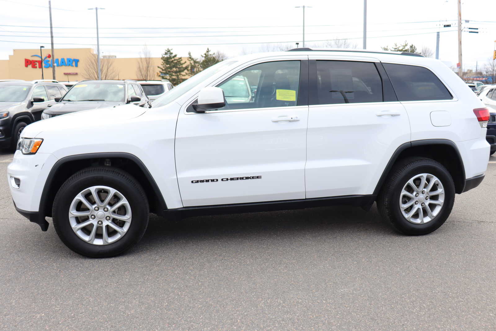 used 2021 Jeep Grand Cherokee car, priced at $30,698
