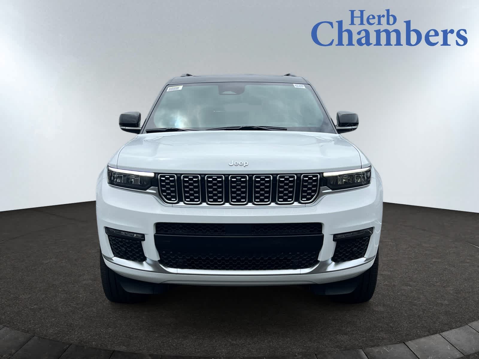 new 2025 Jeep Grand Cherokee car, priced at $68,805