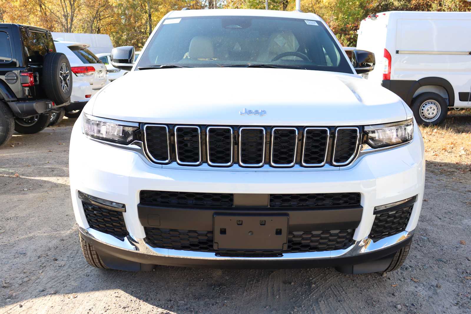 new 2025 Jeep Grand Cherokee car, priced at $48,364