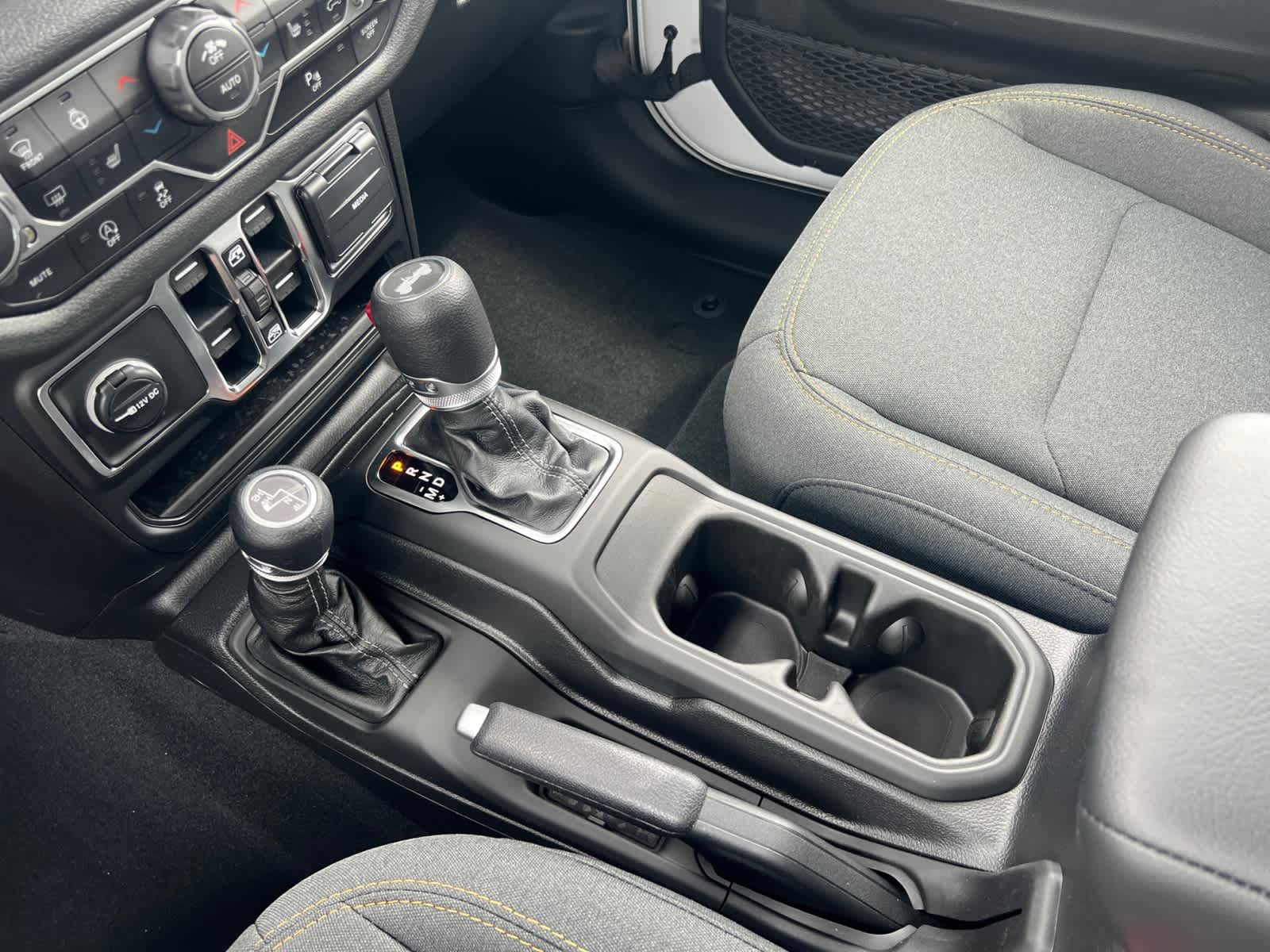 new 2025 Jeep Wrangler car, priced at $54,095
