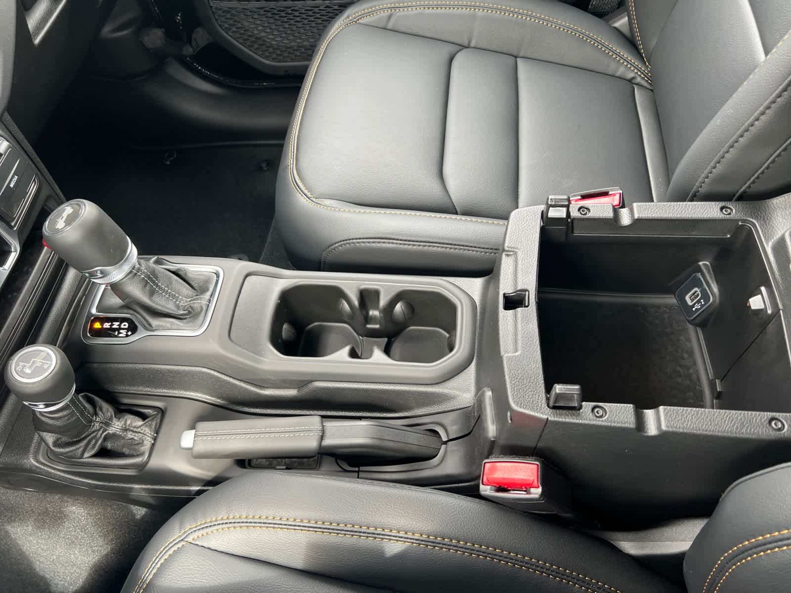new 2025 Jeep Wrangler car, priced at $59,775