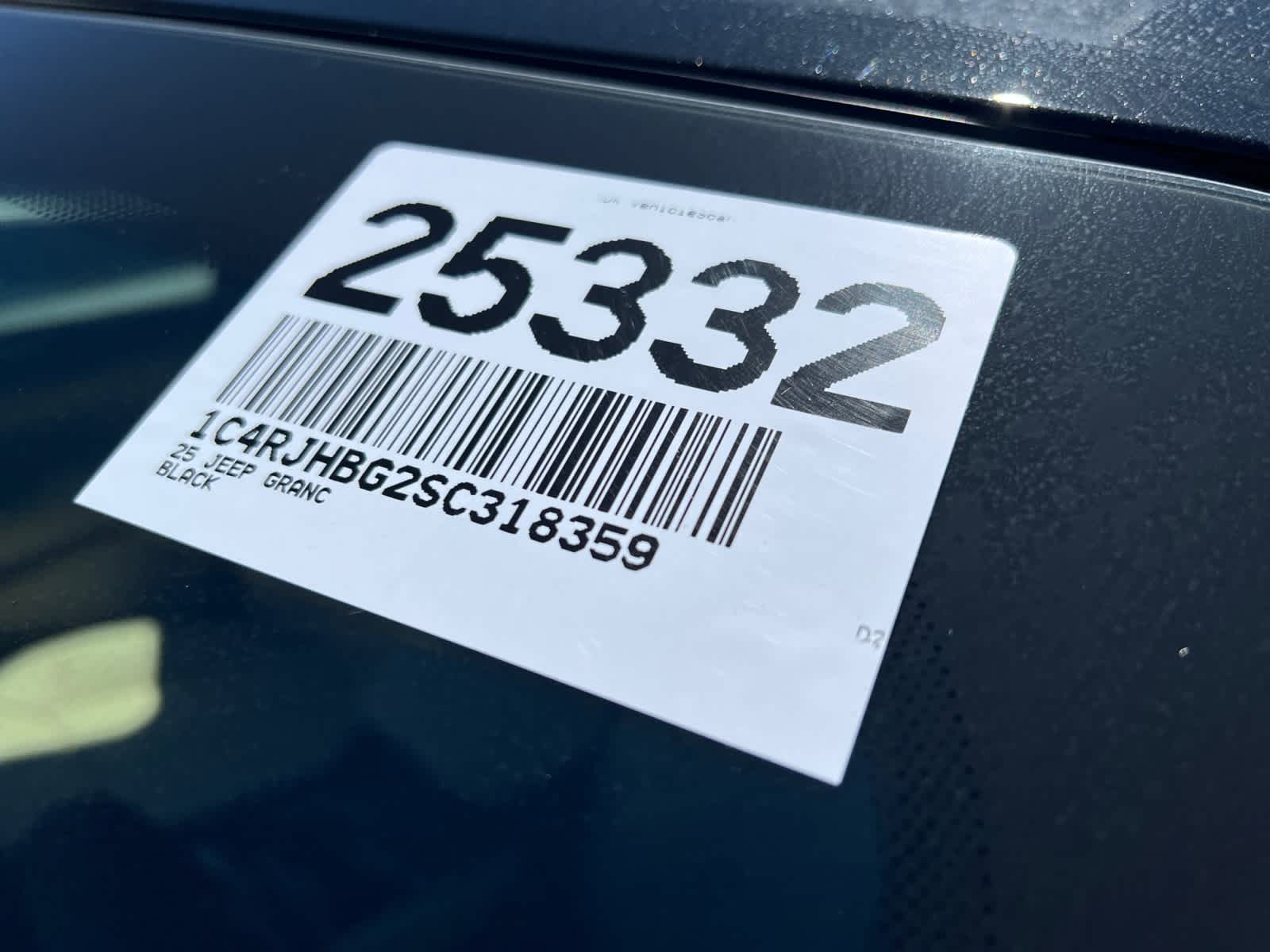 new 2025 Jeep Grand Cherokee car, priced at $52,935