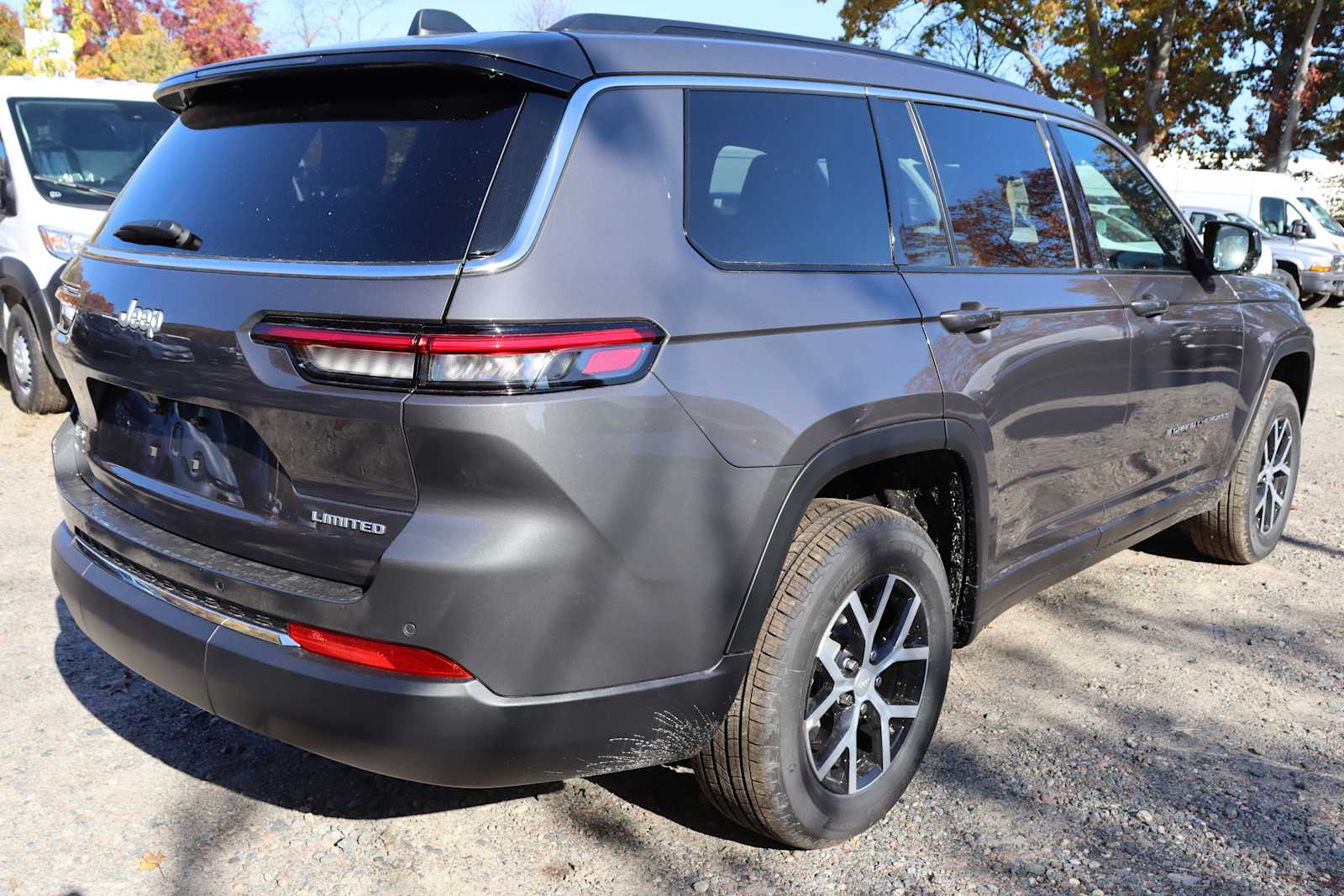 new 2025 Jeep Grand Cherokee car, priced at $48,959