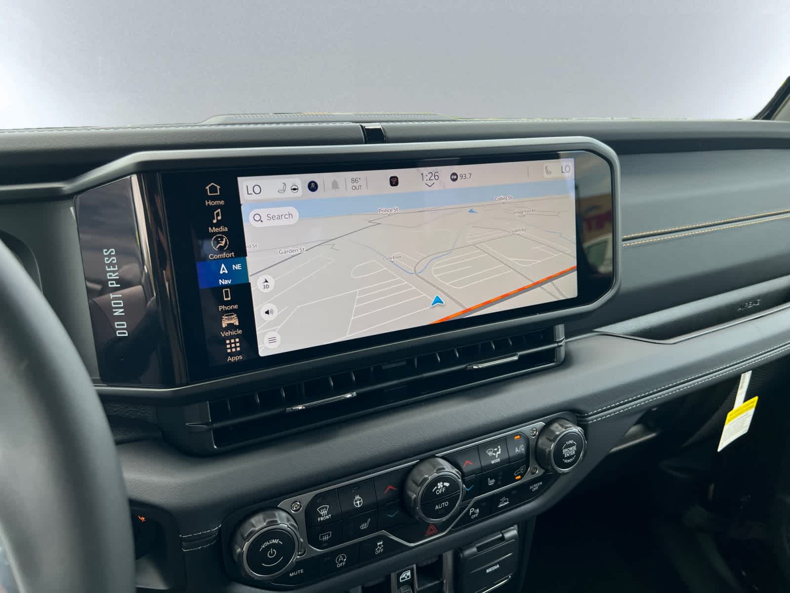 new 2025 Jeep Wrangler car, priced at $60,315