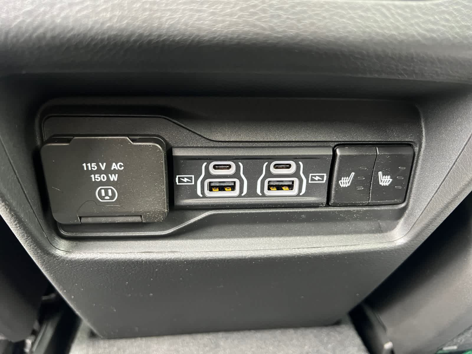 new 2025 Jeep Grand Cherokee car, priced at $50,935