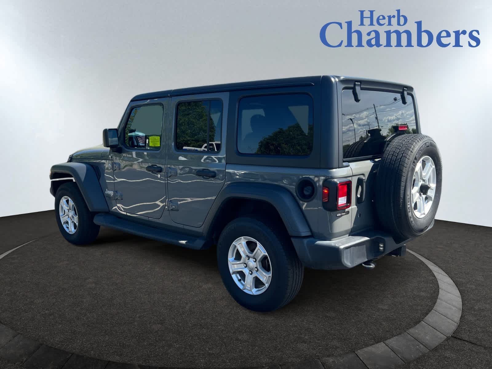 used 2019 Jeep Wrangler car, priced at $25,298
