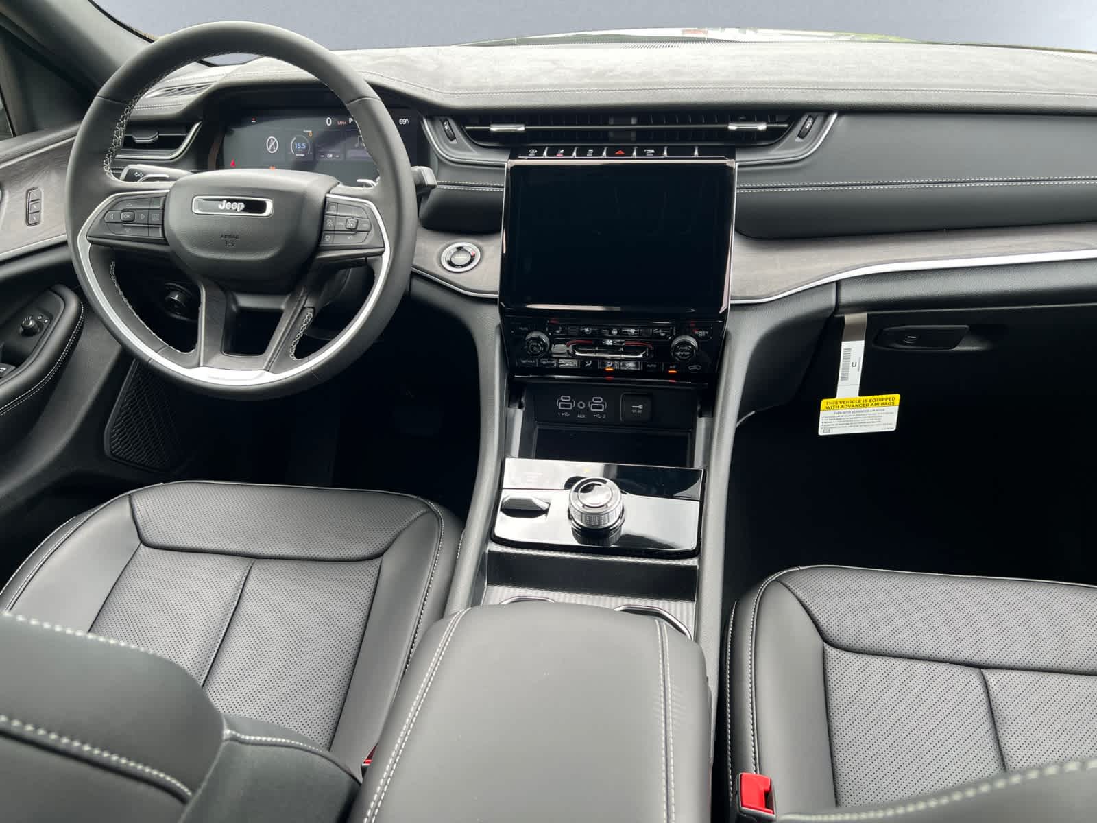 new 2025 Jeep Grand Cherokee car, priced at $52,935