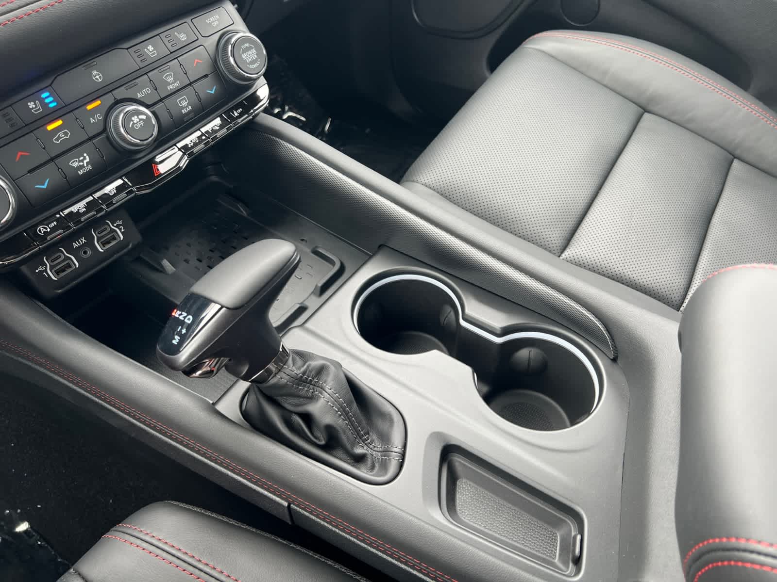 new 2025 Dodge Durango car, priced at $50,375