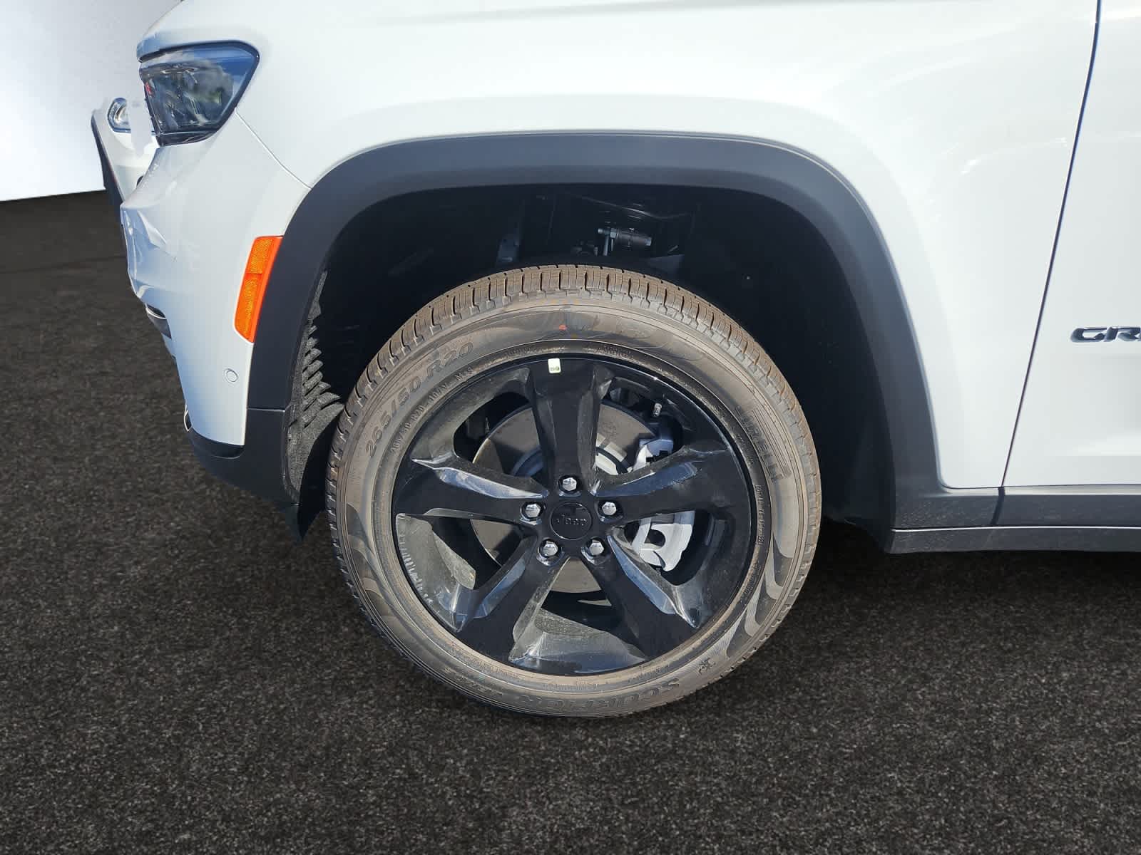 new 2024 Jeep Grand Cherokee car, priced at $58,009