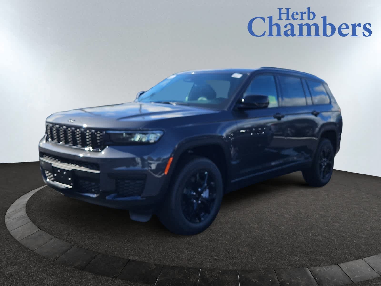 new 2024 Jeep Grand Cherokee car, priced at $46,579