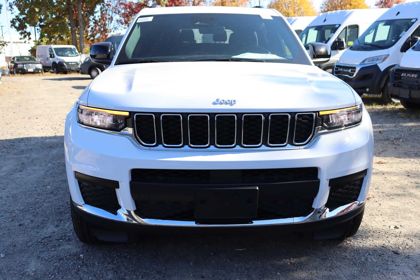 new 2025 Jeep Grand Cherokee car, priced at $44,080