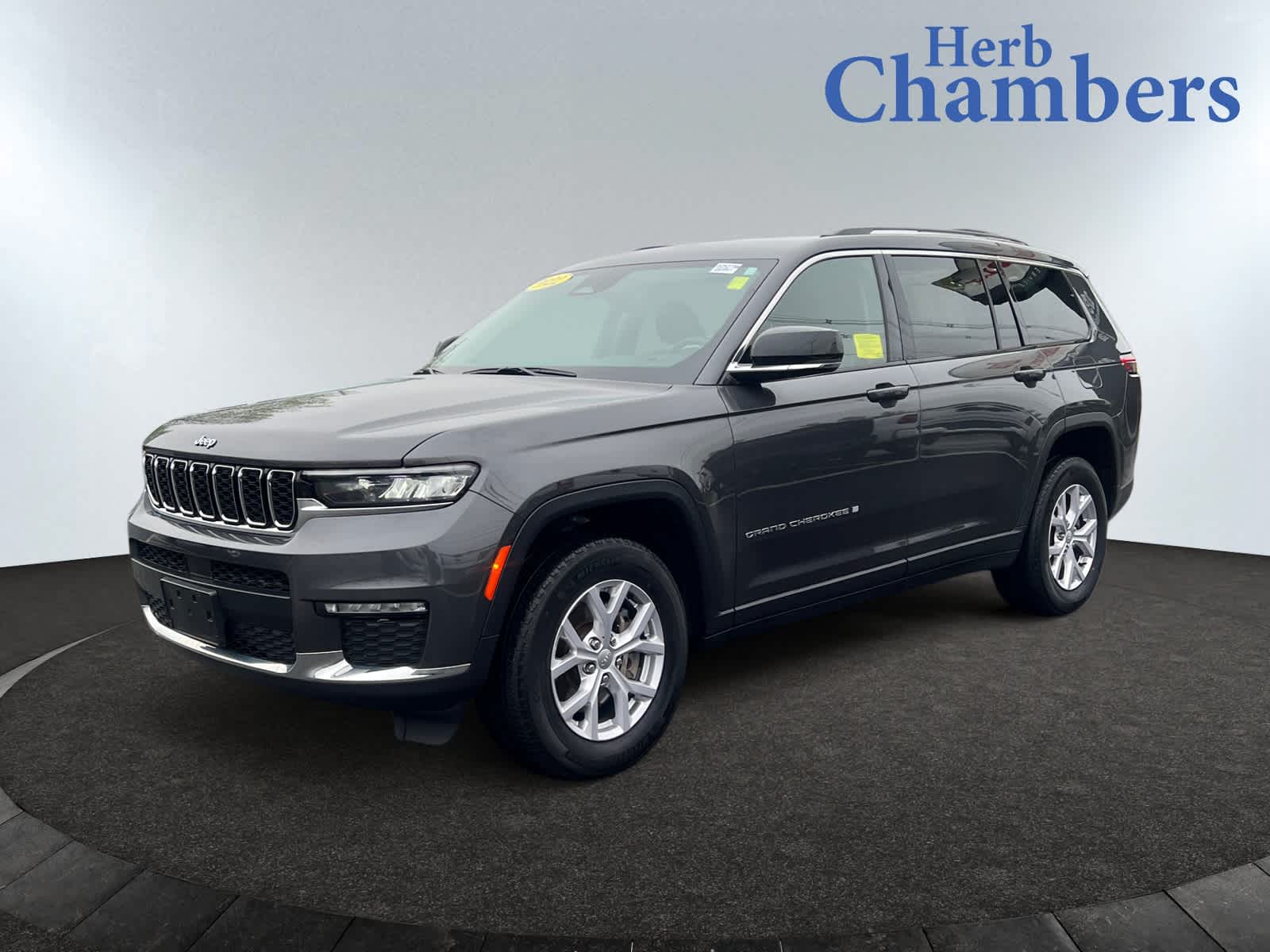 used 2021 Jeep Grand Cherokee L car, priced at $31,198