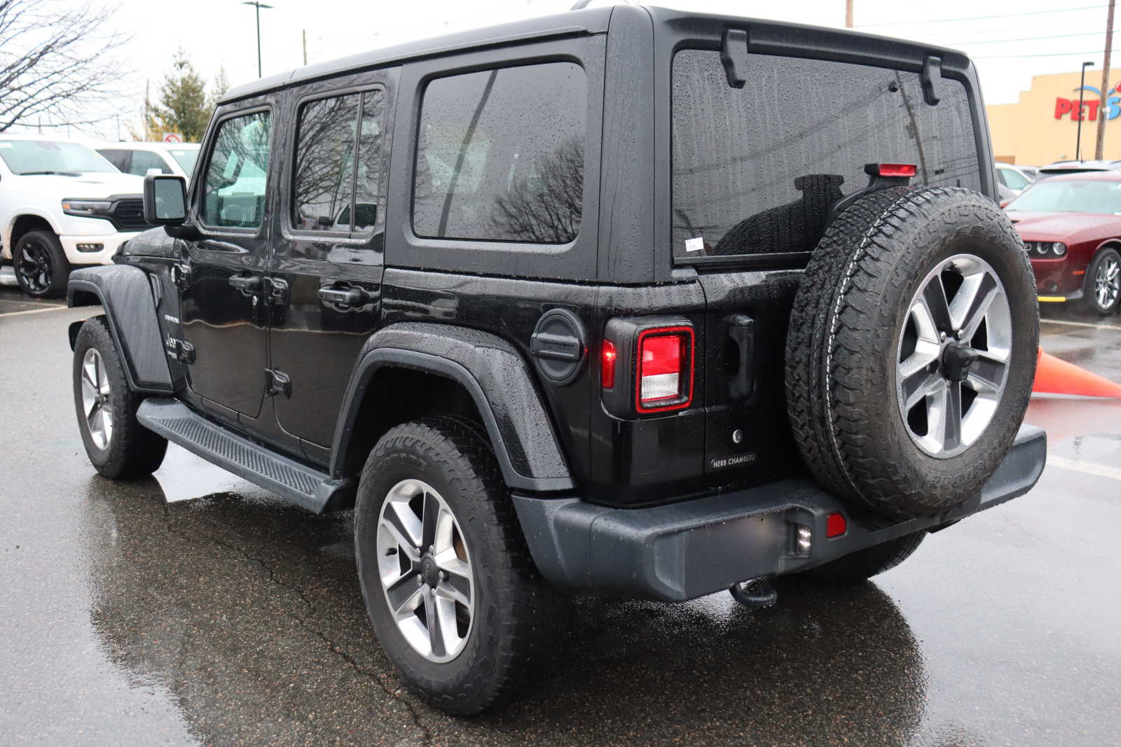 used 2019 Jeep Wrangler car, priced at $36,998