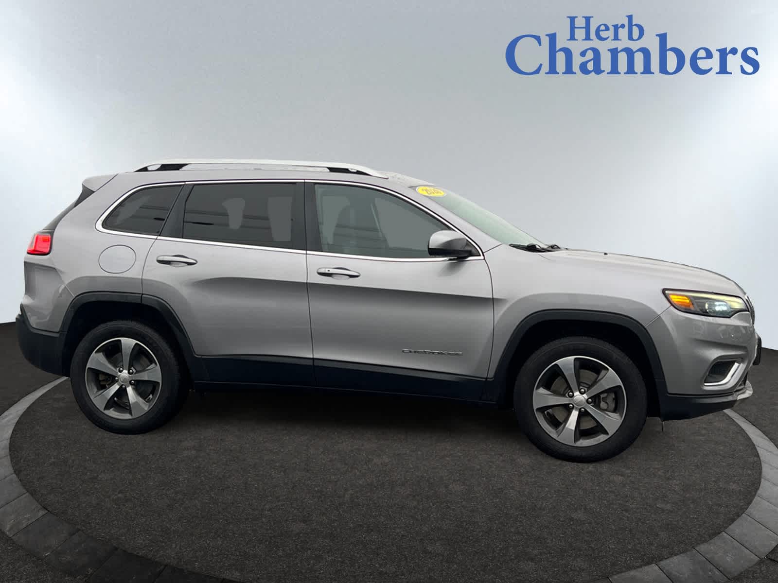 used 2020 Jeep Cherokee car, priced at $20,498