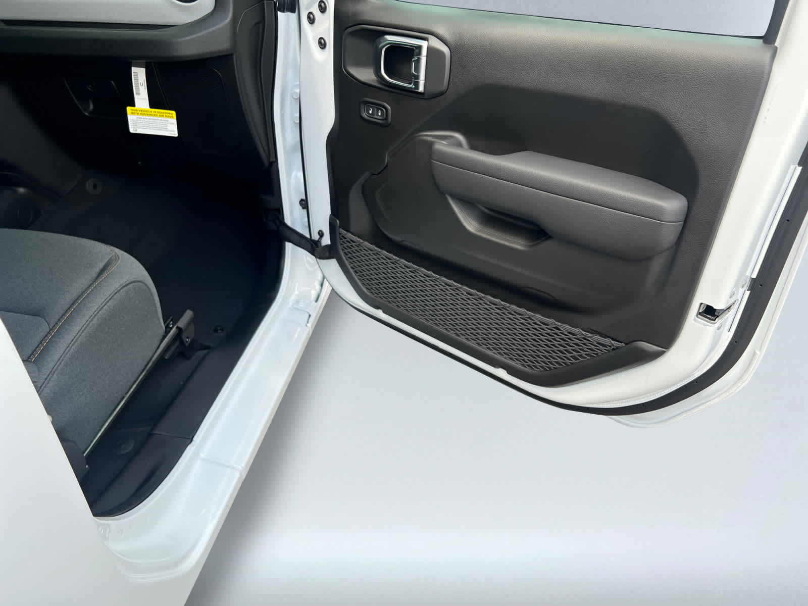 new 2025 Jeep Wrangler car, priced at $45,245