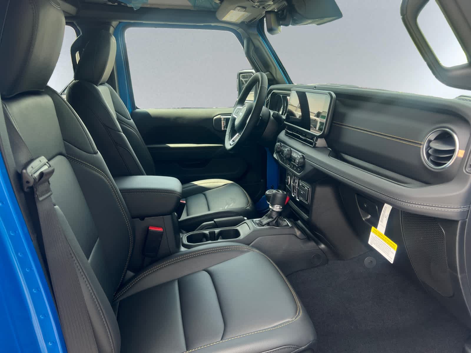 new 2025 Jeep Wrangler car, priced at $60,215