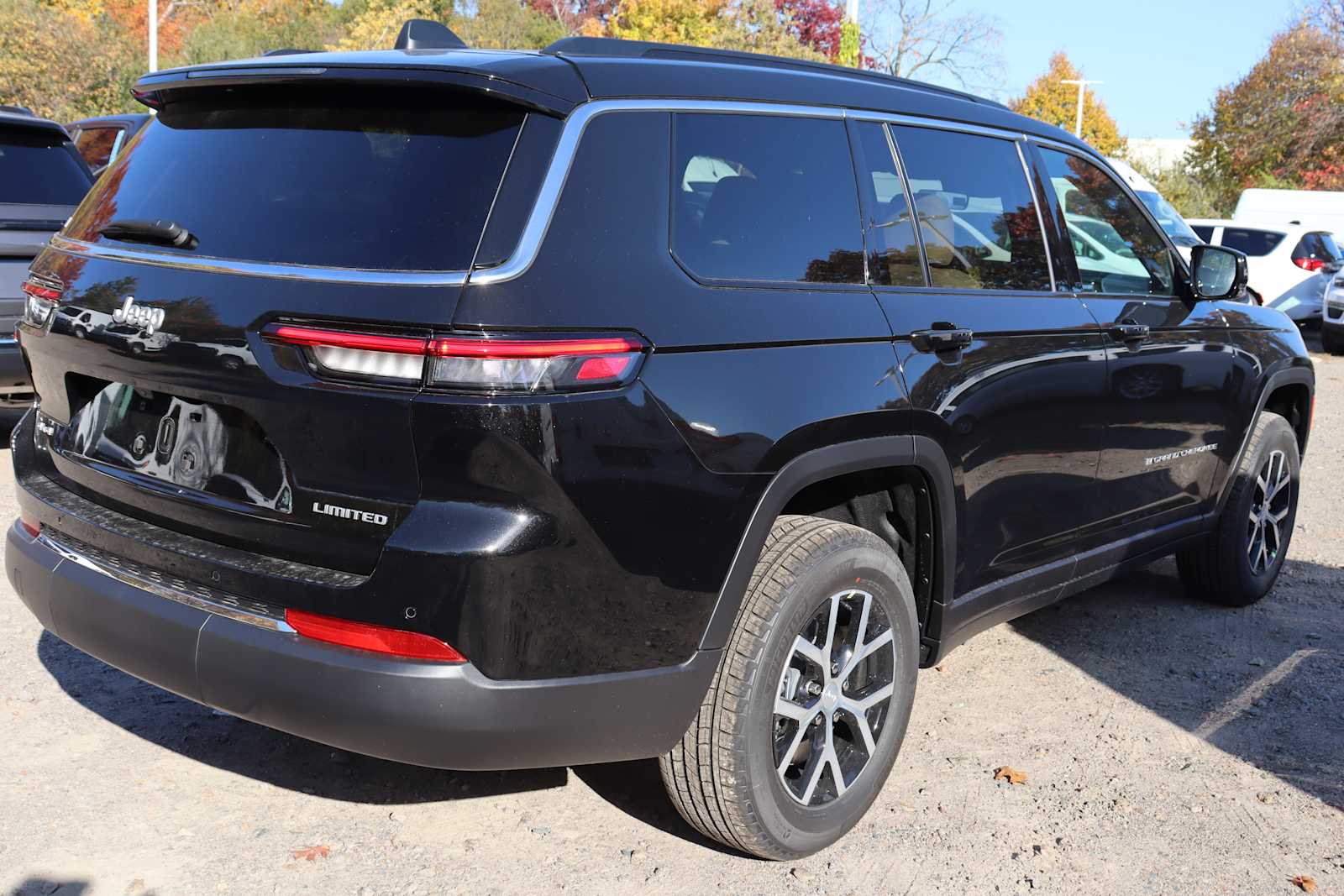 new 2025 Jeep Grand Cherokee car, priced at $48,959