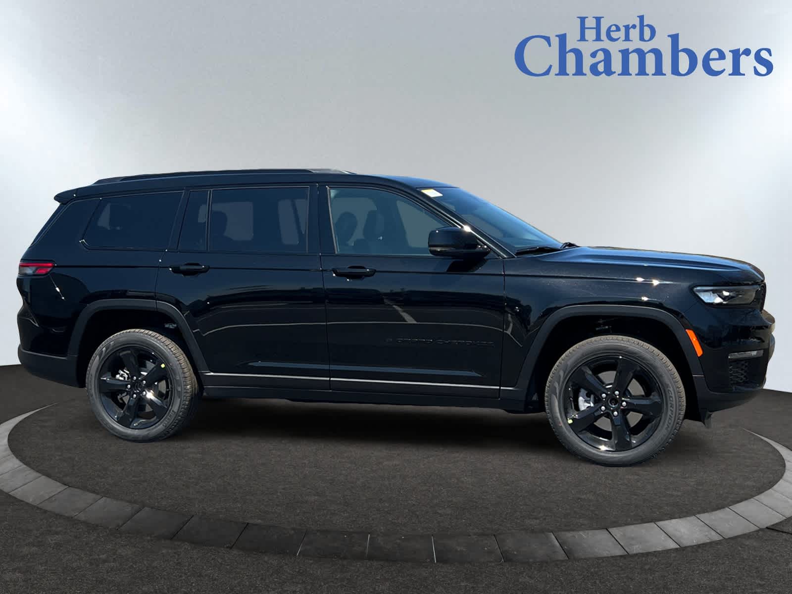 new 2025 Jeep Grand Cherokee car, priced at $52,735