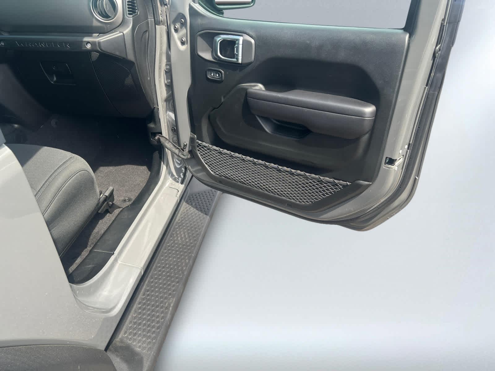 used 2021 Jeep Wrangler car, priced at $32,998